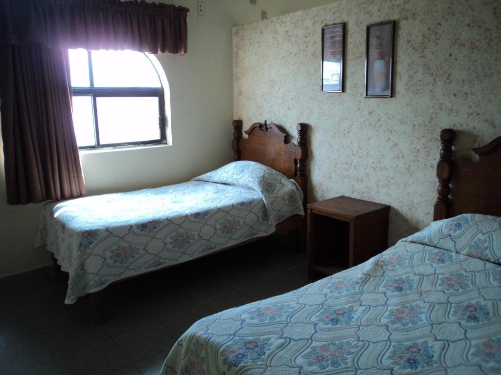 Hotel Mario'S Inn Ramos Arizpe Exteriör bild