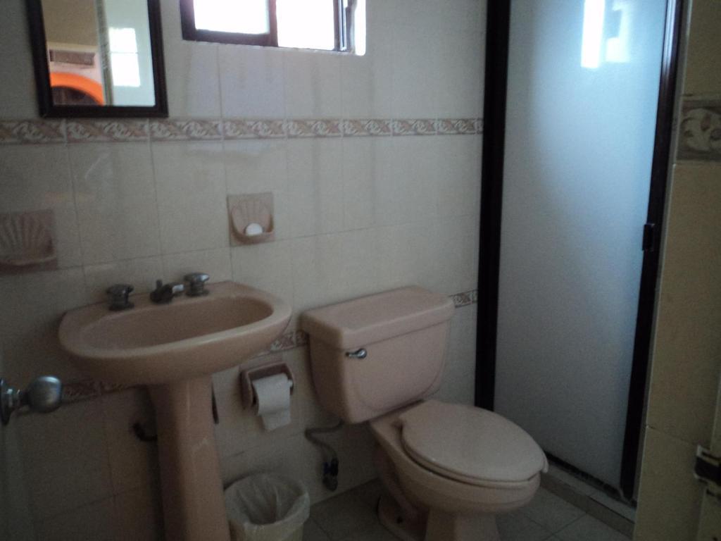 Hotel Mario'S Inn Ramos Arizpe Rum bild
