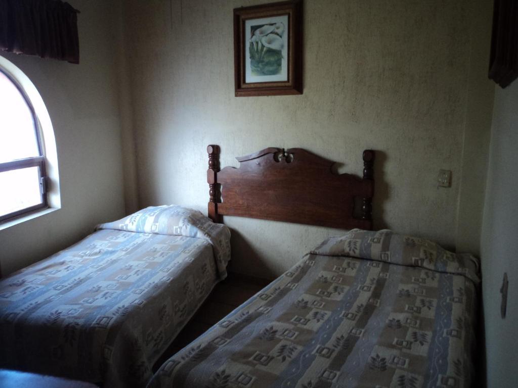 Hotel Mario'S Inn Ramos Arizpe Rum bild